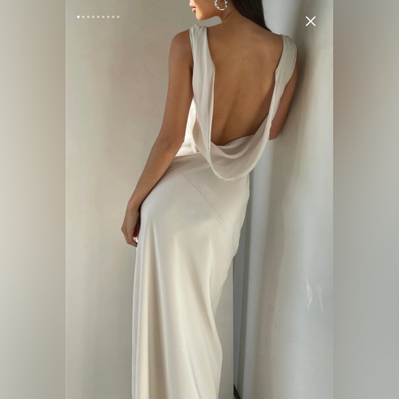 Meshki White Maxi Dress - Picture 2 of 16